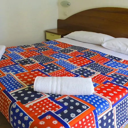 Locazione Turistica Carioca.2 * Rímini